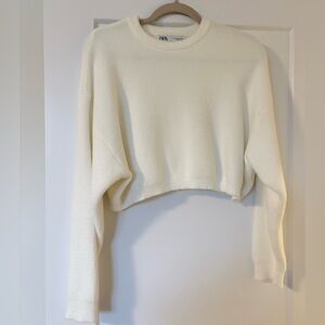 Zara Women's Off-White Cropped Sweater M